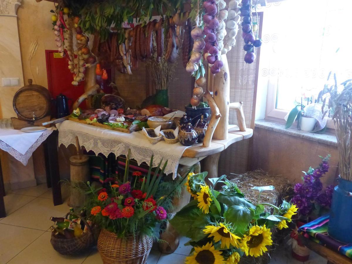 Karczma Goralska Bed and Breakfast Wisznice Esterno foto